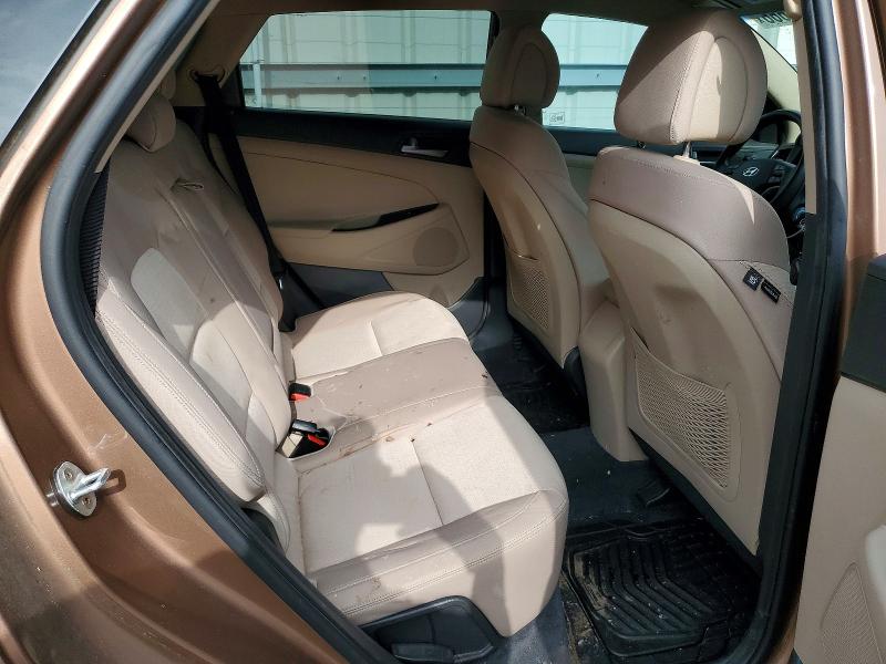 61218666 :رقم المزاد ، KM8J33A40GU204326 vin ، 2016 Hyundai Tucson مزاد بيع