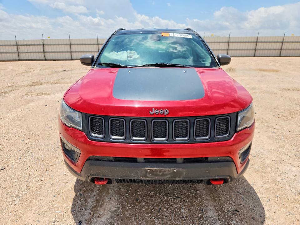 61792486 :رقم المزاد ، 3C4NJDDB2LT184158 vin ، 2020 Jeep Compass مزاد بيع