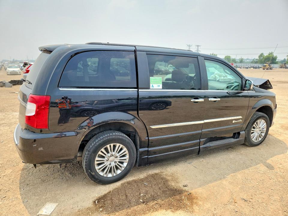 Aukcja sprzedaży 2015 Chrysler Town & Country, vin: 2C4RC1CG1FR577695, numer aukcji: 61056636