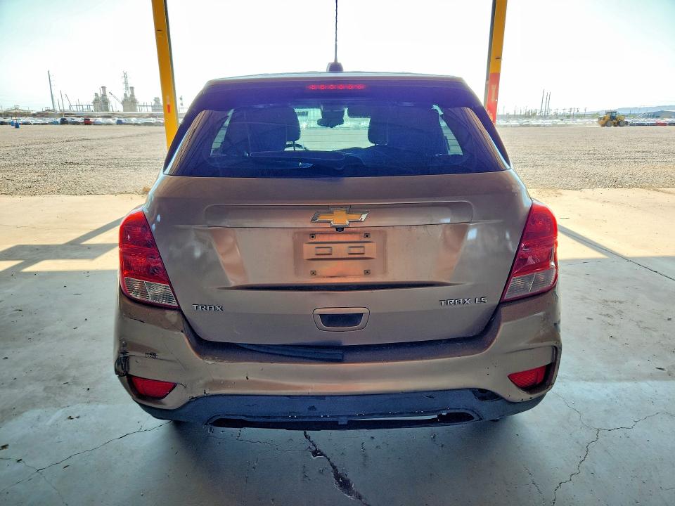 62336276 :رقم المزاد ، 3GNCJKSB5JL359067 vin ، 2018 Chevrolet Trax مزاد بيع