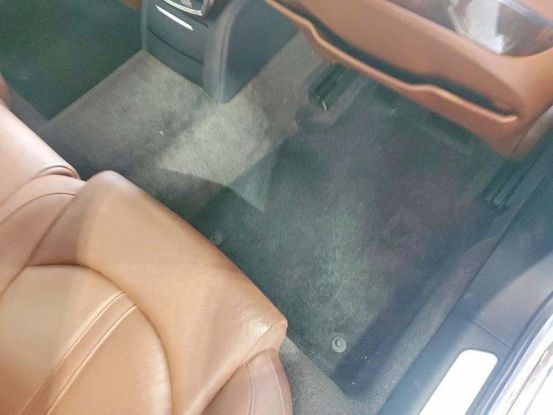 Продаж на аукціоні авто 2015 Audi A8, vin: WAU32AFD0FN029353, номер лоту: 63053346