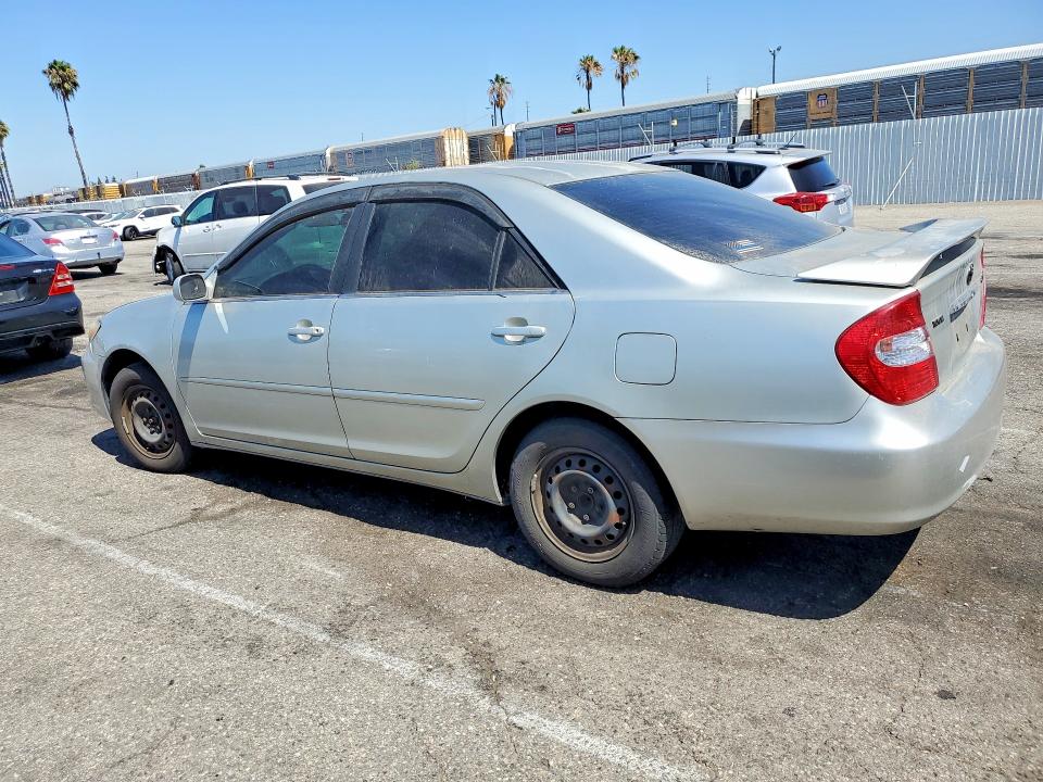 Продаж на аукціоні авто 2002 Toyota Camry, vin: JTDBE32K120117437, номер лоту: 59406306