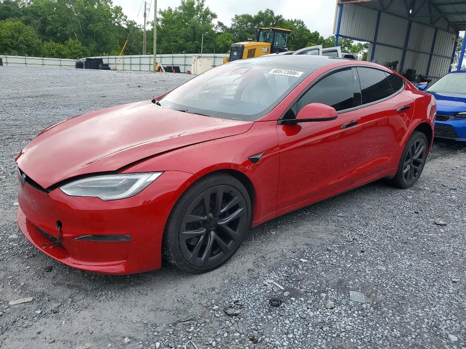 60572006 :رقم المزاد ، 5YJSA1E62NF472248 vin ، 2022 Tesla Model S مزاد بيع