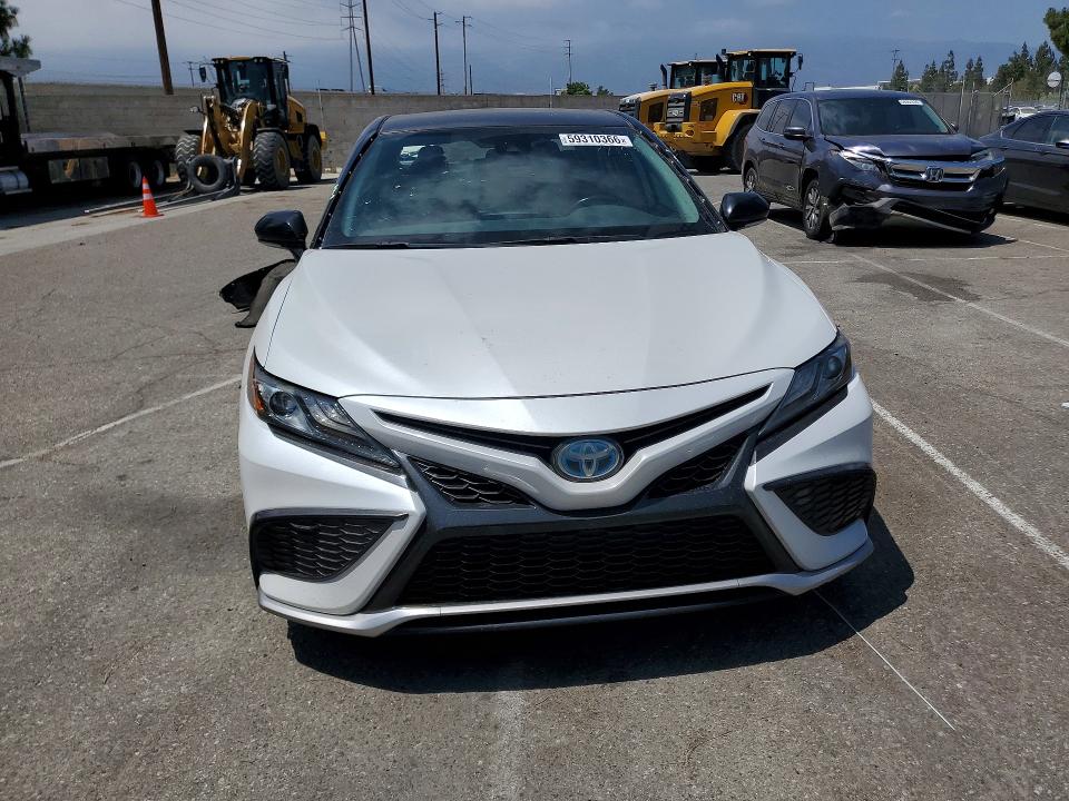 2021 Toyota Camry მანქანა იყიდება აუქციონზე, vin: 4T1K31AK7MU028152, აუქციონის ნომერი: 59310366