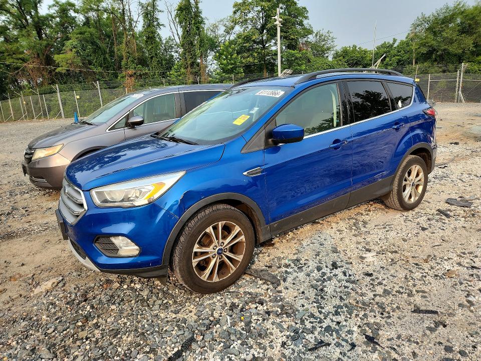 2017 Ford Escape მანქანა იყიდება აუქციონზე, vin: 1FMCU0GD2HUE22250, აუქციონის ნომერი: 61113966