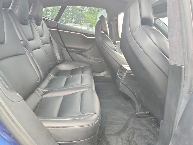 Продаж на аукціоні авто 2018 Tesla Model S, vin: 5YJSA1E20JF245227, номер лоту: 60405126
