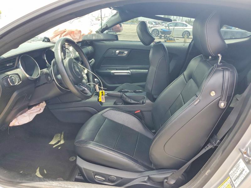59691606 :رقم المزاد ، 1FA6P8AM0F5352308 vin ، 2015 Ford Mustang مزاد بيع