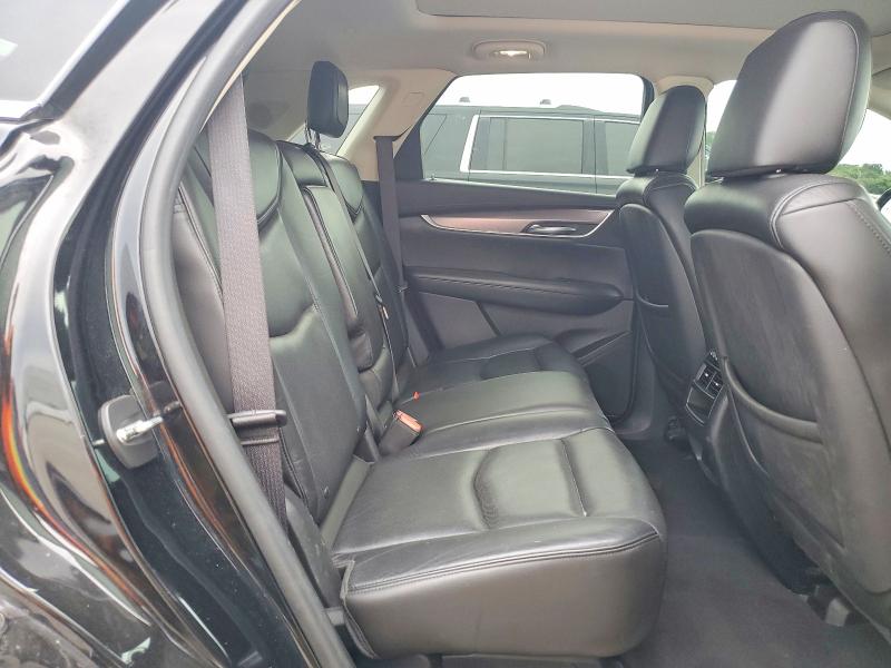 62250556 :رقم المزاد ، 1GYKNCRS2HZ120500 vin ، 2017 Cadillac Xt5 مزاد بيع