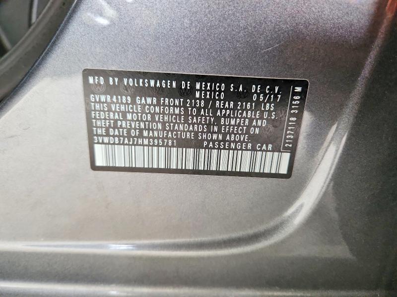 62523656 :رقم المزاد ، 3VWDB7AJ7HM395781 vin ، 2017 Volkswagen Jetta مزاد بيع