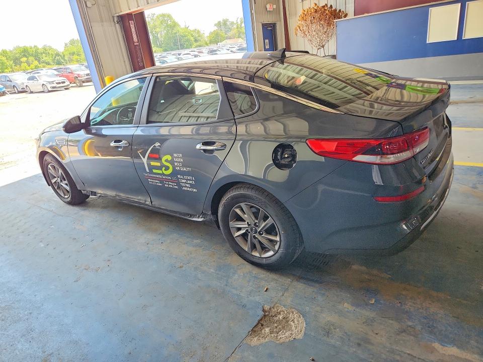 Продаж на аукціоні авто 2020 Kia Optima, vin: 5XXGT4L3XLG383600, номер лоту: 59785956