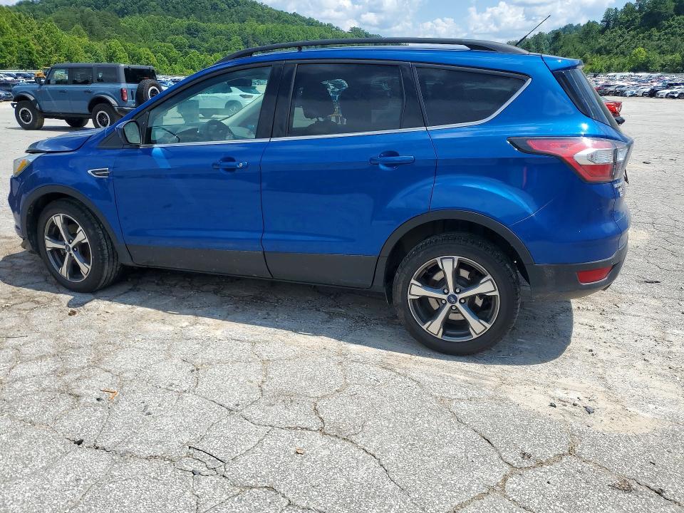 59723886 :رقم المزاد ، 1FMCU9GD2HUA90797 vin ، 2017 Ford Escape مزاد بيع