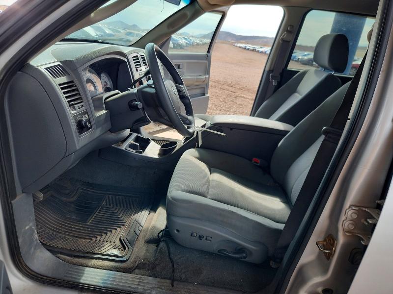 60700866 :رقم المزاد ، 1D7HW48N15S225442 vin ، 2005 Dodge Dakota مزاد بيع