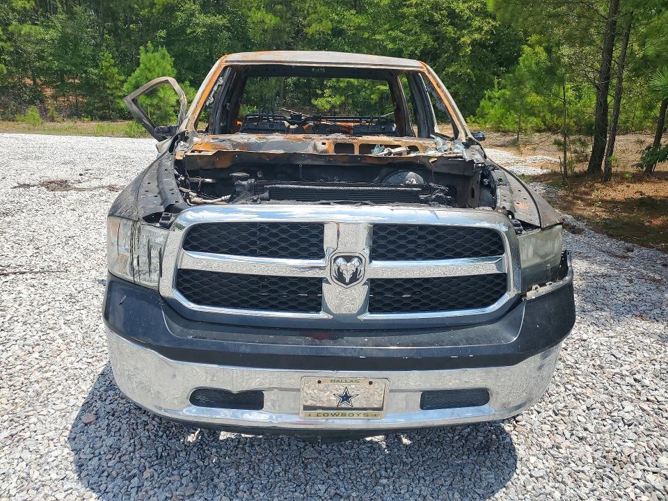 61496456 :رقم المزاد ، 1C6RR6GP0DS513110 vin ، 2013 Ram 1500 مزاد بيع