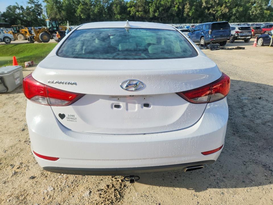 61065656 :رقم المزاد ، KMHDH4AH7FU229617 vin ، 2015 Hyundai Elantra مزاد بيع
