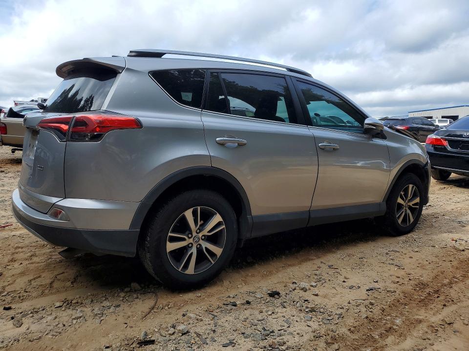 2017 Toyota Rav4 მანქანა იყიდება აუქციონზე, vin: 2T3WFREV1HW403879, აუქციონის ნომერი: 61702976