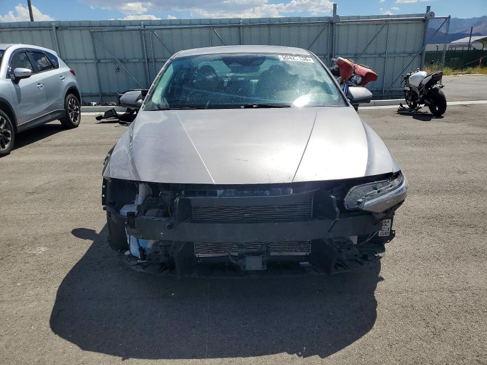 2024 Hyundai Elantra მანქანა იყიდება აუქციონზე, vin: KMHLP4DG2RU795724, აუქციონის ნომერი: 60427136