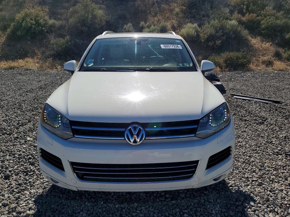 Aukcja sprzedaży 2011 Volkswagen Touareg, vin: WVGFF9BP8BD004733, numer aukcji: 60517936