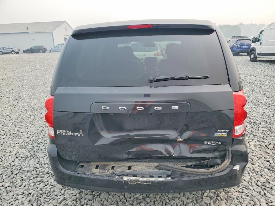 60772966 :رقم المزاد ، 2C4RDGCG9KR693673 vin ، 2019 Dodge Grand Caravan مزاد بيع