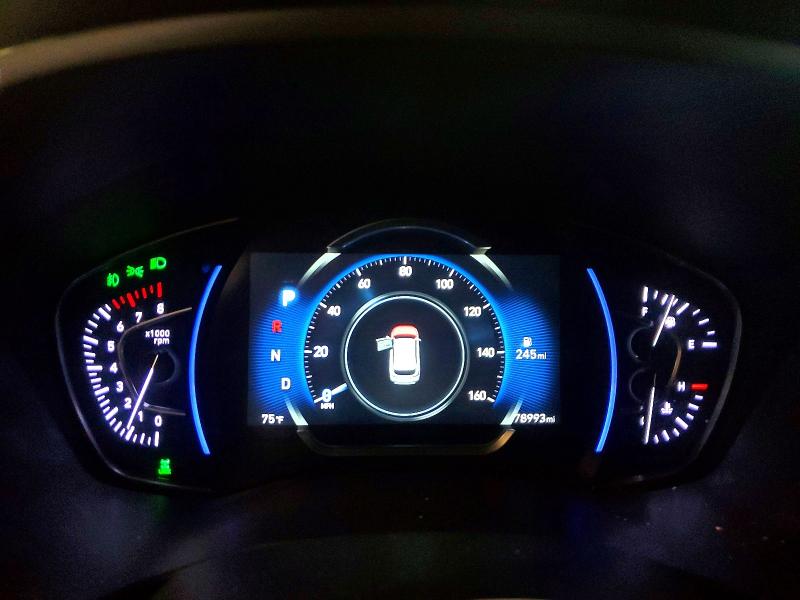 2020 Hyundai Santa Fe მანქანა იყიდება აუქციონზე, vin: 5NMS5CAA1LH245428, აუქციონის ნომერი: 61735146