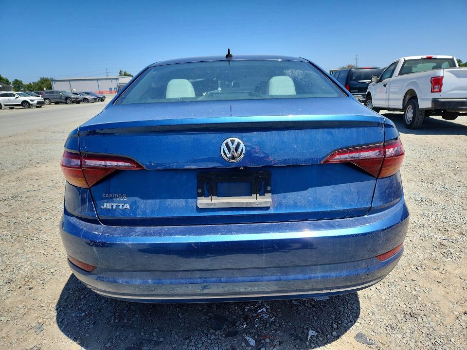 62532816 :رقم المزاد ، 3VWCB7BU8KM138575 vin ، 2019 Volkswagen Jetta مزاد بيع