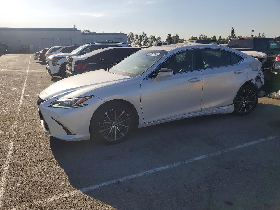 Продажа на аукционе авто 2024 Lexus Es 300h, vin: 58ADA1C13RU038793, номер лота: 61058896