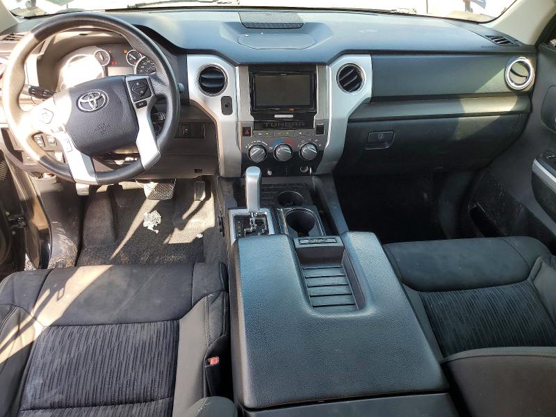 56194756 :رقم المزاد ، 5TFEM5F19HX122141 vin ، 2017 Toyota Tundra مزاد بيع