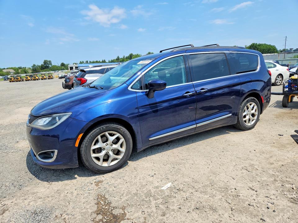 Продажа на аукционе авто 2017 Chrysler Pacifica, vin: 2C4RC1BG6HR523166, номер лота: 61001016