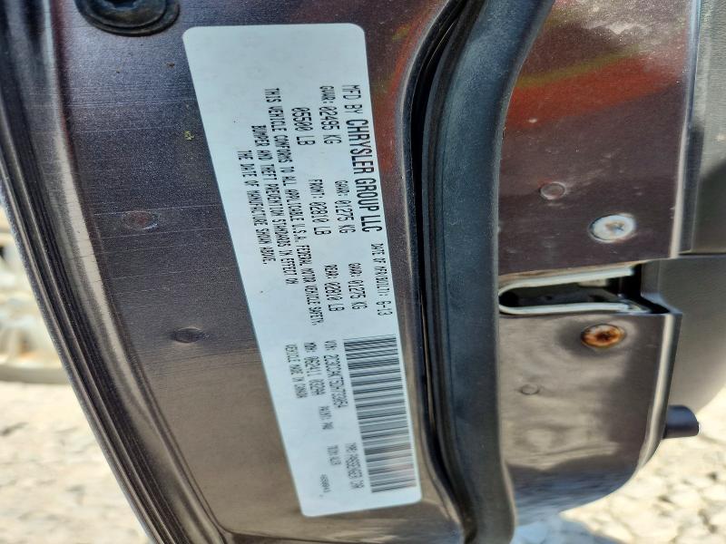2013 Chrysler 300 მანქანა იყიდება აუქციონზე, vin: 2C3CCAKT5DH733054, აუქციონის ნომერი: 61112246