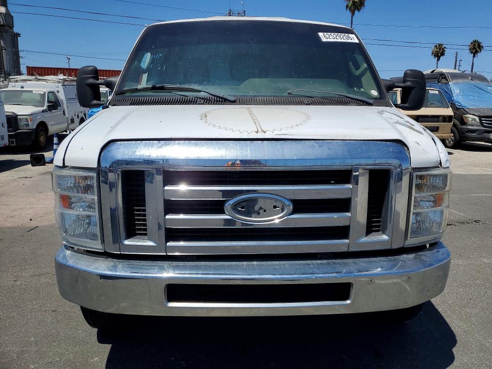 62529206 :رقم المزاد ، 1FDWE3FL8DDB27068 vin ، 2013 Ford Econoline مزاد بيع