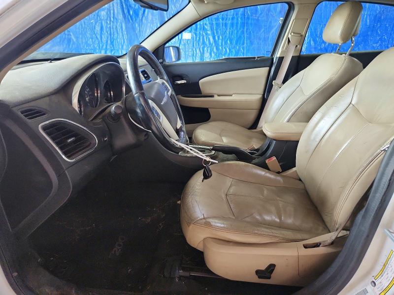 2014 Chrysler 200 მანქანა იყიდება აუქციონზე, vin: 1C3CCBCG2EN156242, აუქციონის ნომერი: 61485776