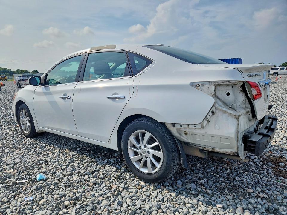 Продажа на аукционе авто 2015 Nissan Sentra, vin: 3N1AB7AP4FY273544, номер лота: 62742616