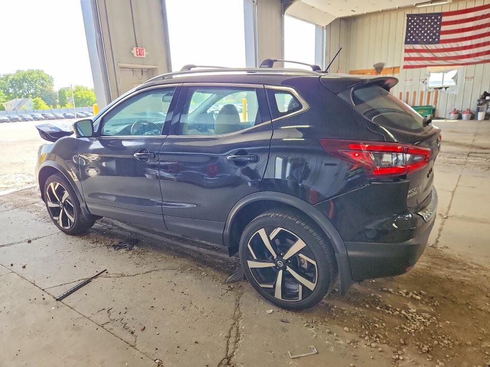 59639376 :رقم المزاد ، JN1BJ1CVXNW352822 vin ، 2022 Nissan Rogue Sport مزاد بيع
