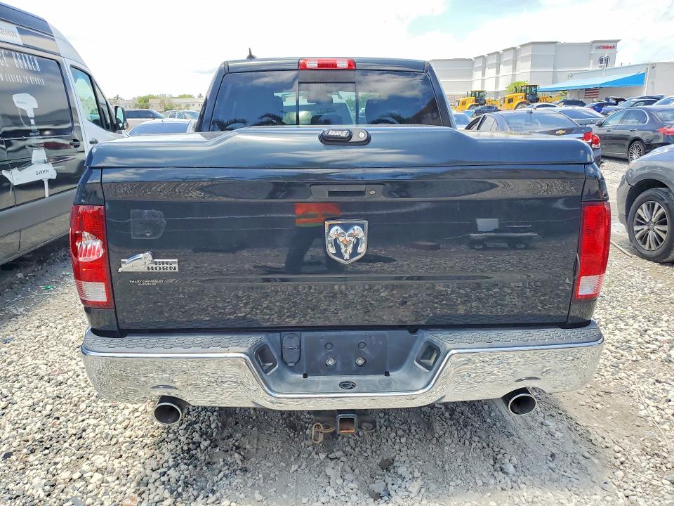 62602196 :رقم المزاد ، 1C6RR6LM1FS629141 vin ، 2015 Ram 1500 مزاد بيع