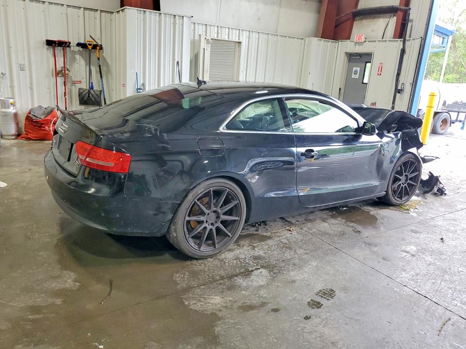 Aukcja sprzedaży 2010 Audi A5, vin: WAURFAFR9AA005675, numer aukcji: 63201276
