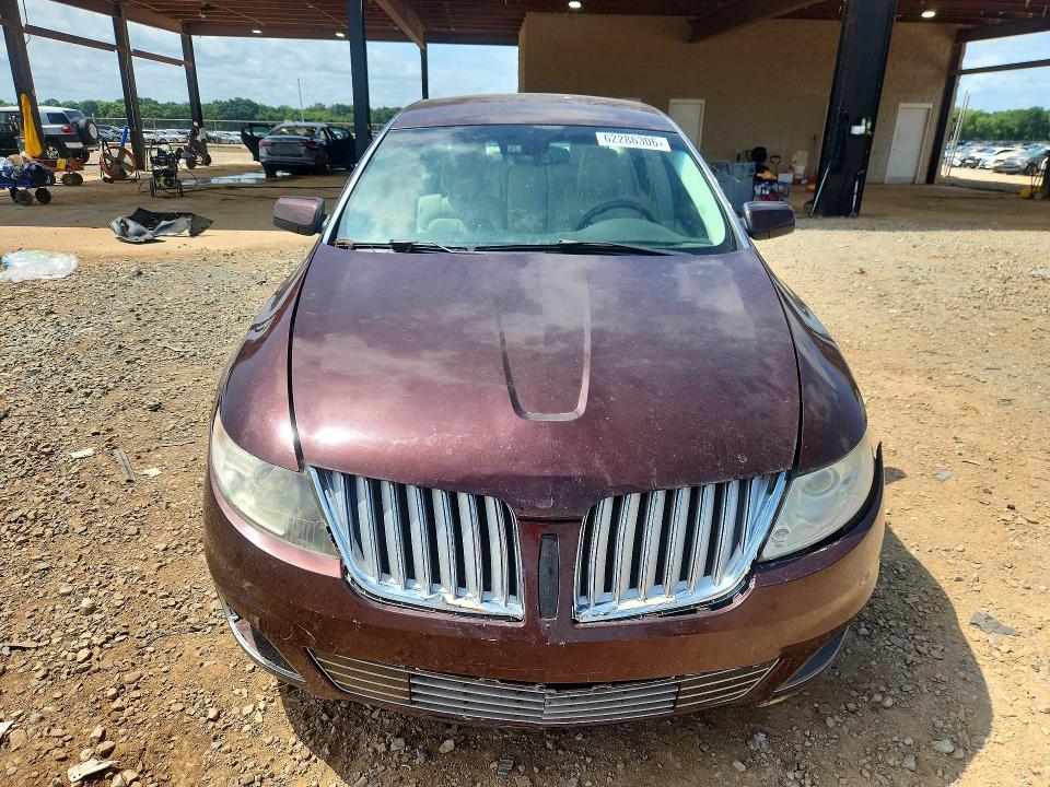 62286306 :رقم المزاد ، 1LNHM93R69G605100 vin ، 2009 Lincoln Mks مزاد بيع