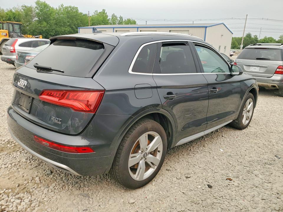 2018 Audi Q5 მანქანა იყიდება აუქციონზე, vin: WA1BNAFY1J2238016, აუქციონის ნომერი: 61230486