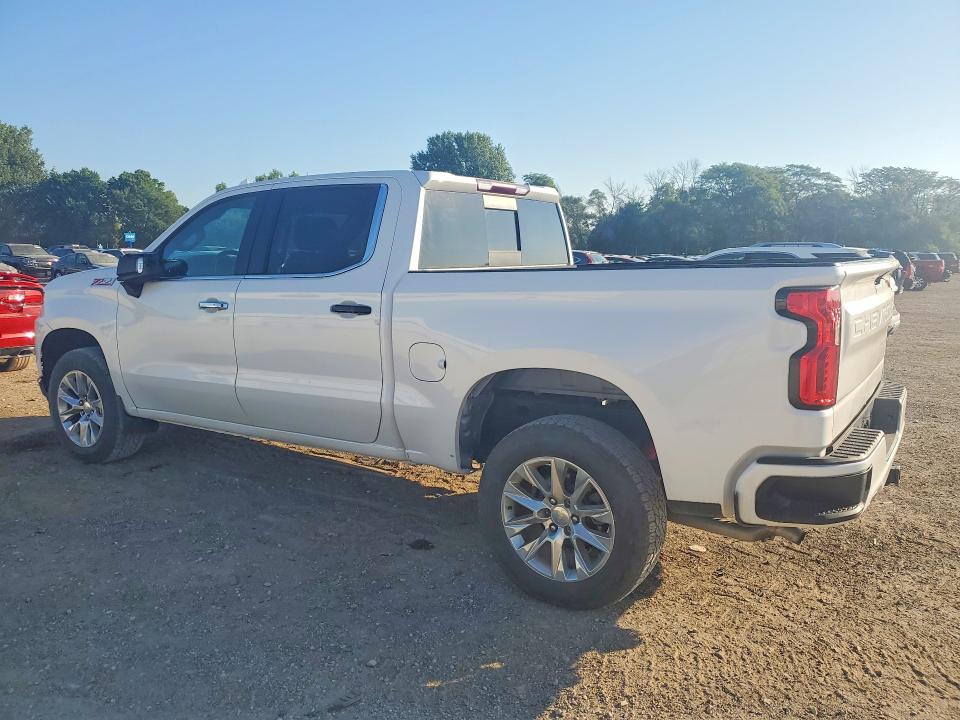 Продажа на аукционе авто 2021 Chevrolet Silverado, vin: 1GCUYGEDXMZ288240, номер лота: 61183936