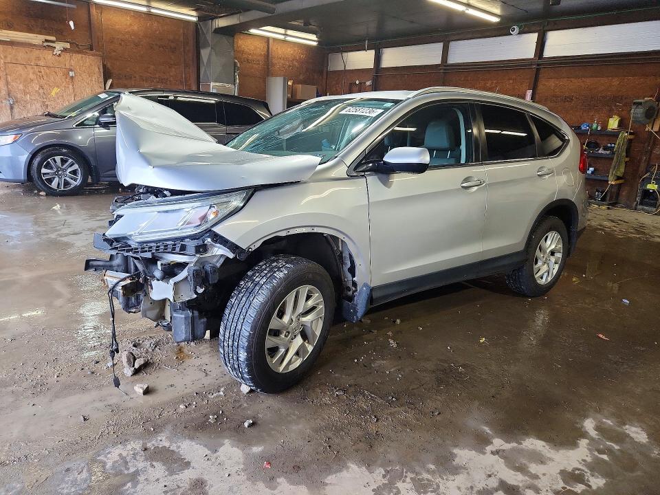 62581236 :رقم المزاد ، 5J6RM4H73FL050560 vin ، 2015 Honda Cr-v مزاد بيع