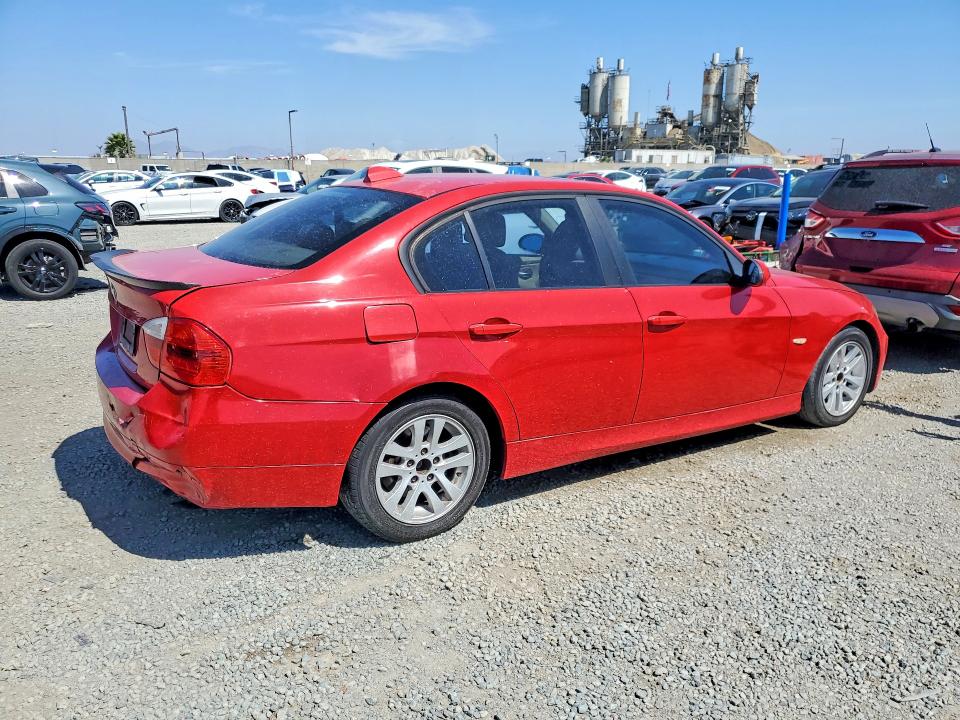 2006 Bmw 325 მანქანა იყიდება აუქციონზე, vin: WBAVB17516NK34714, აუქციონის ნომერი: 63723716