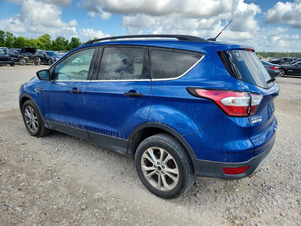 60204336 :رقم المزاد ، 1FMCU0GD2HUE05786 vin ، 2017 Ford Escape مزاد بيع
