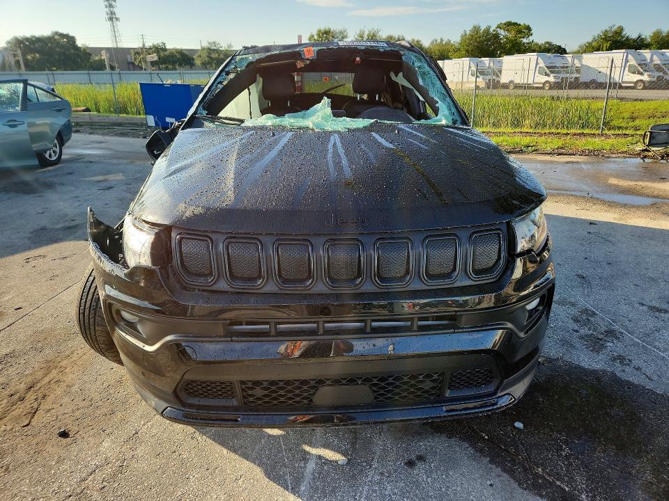 59363146 :رقم المزاد ، 3C4NJDBB6NT171533 vin ، 2022 Jeep Compass مزاد بيع