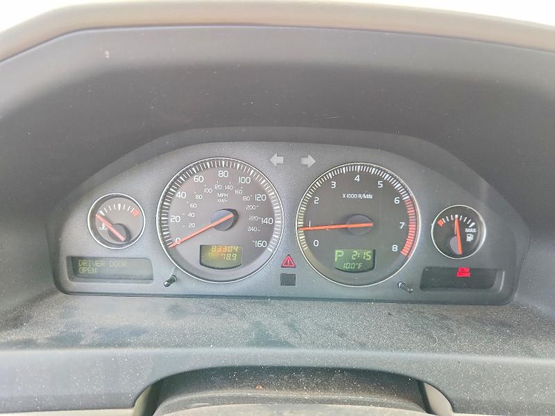60688256 :رقم المزاد ، YV1SZ59H441137926 vin ، 2004 Volvo Xc70 مزاد بيع