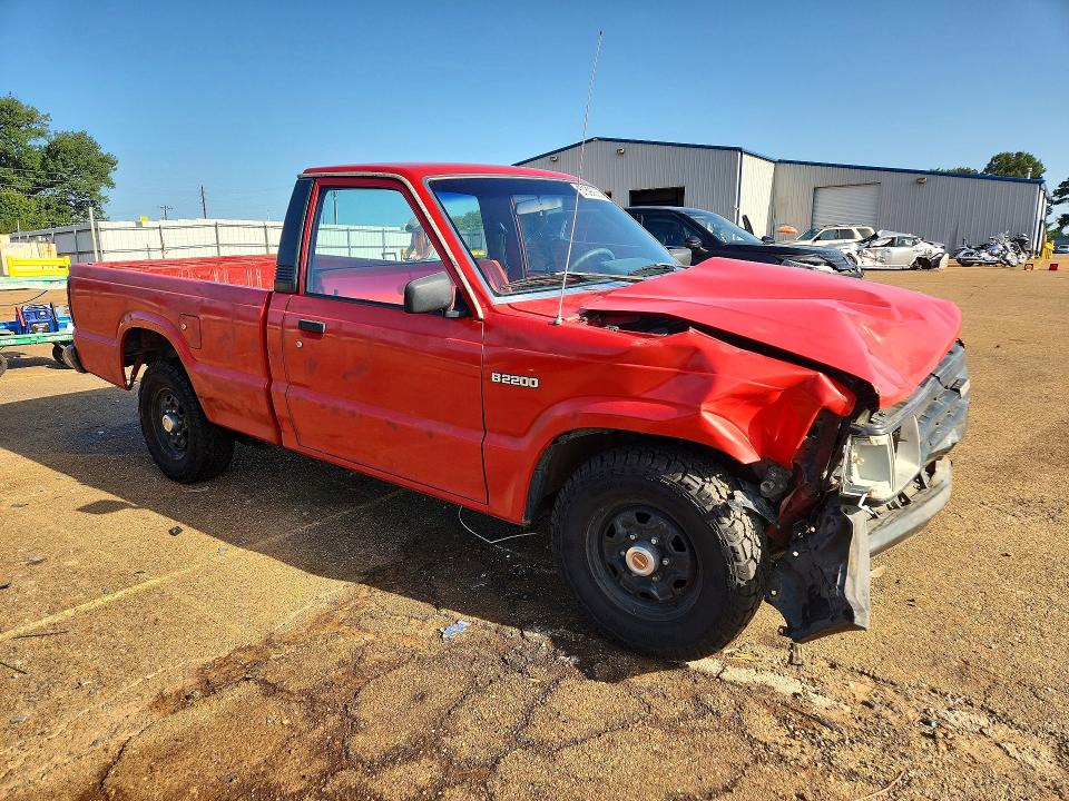 1990 Mazda B2200 მანქანა იყიდება აუქციონზე, vin: JM2UF1137L0925583, აუქციონის ნომერი: 61898066