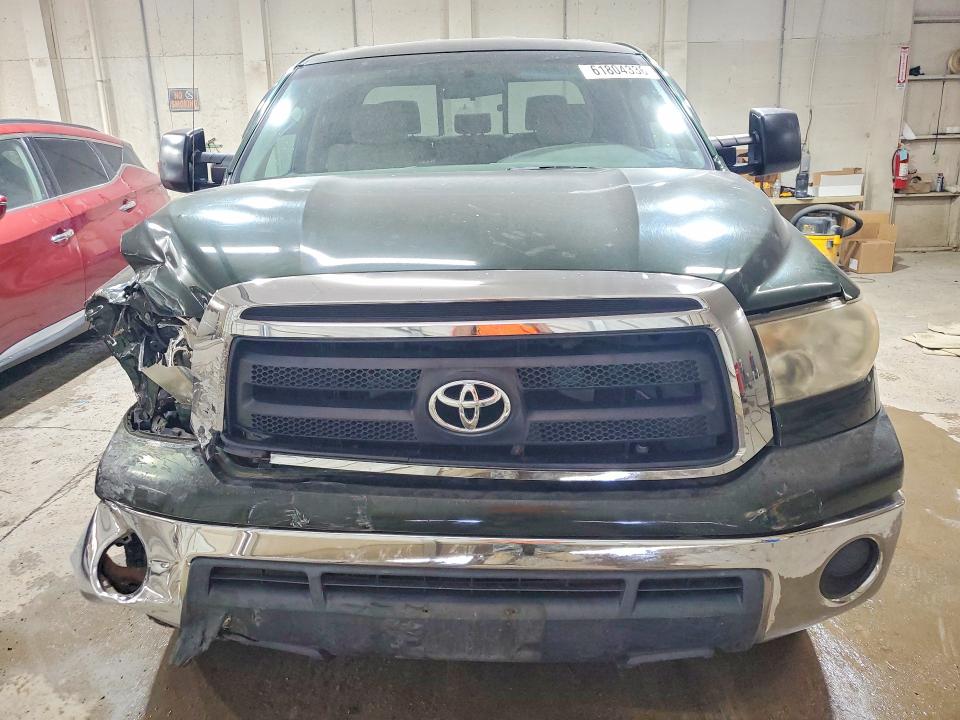 2010 Toyota Tundra მანქანა იყიდება აუქციონზე, vin: 5TFUY5F1XAX106679, აუქციონის ნომერი: 61804336