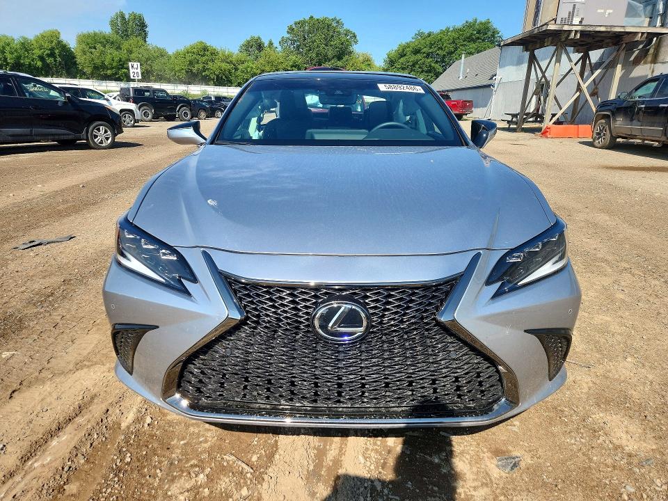 Продажа на аукционе авто 2025 Lexus Es 350, vin: 58ADZ1B10SU185587, номер лота: 58892486