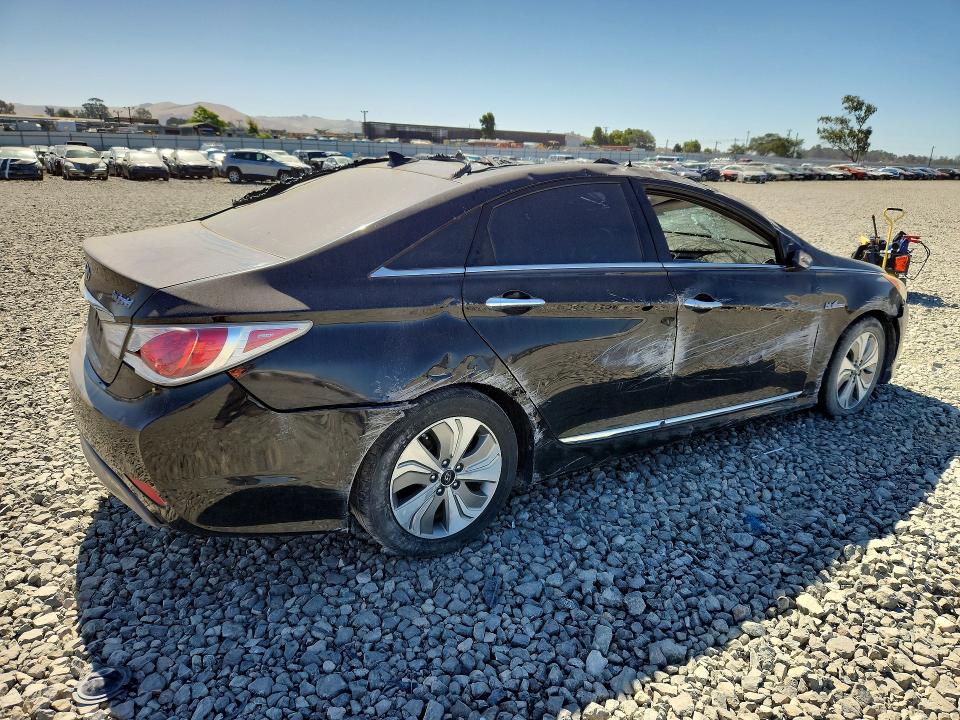 2014 Hyundai Sonata მანქანა იყიდება აუქციონზე, vin: KMHEC4A48EA106988, აუქციონის ნომერი: 61090356