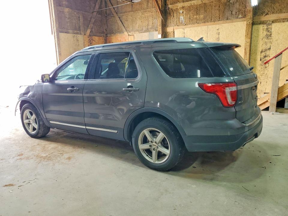 60778696 :رقم المزاد ، 1FM5K7D89JGB22305 vin ، 2018 Ford Explorer مزاد بيع