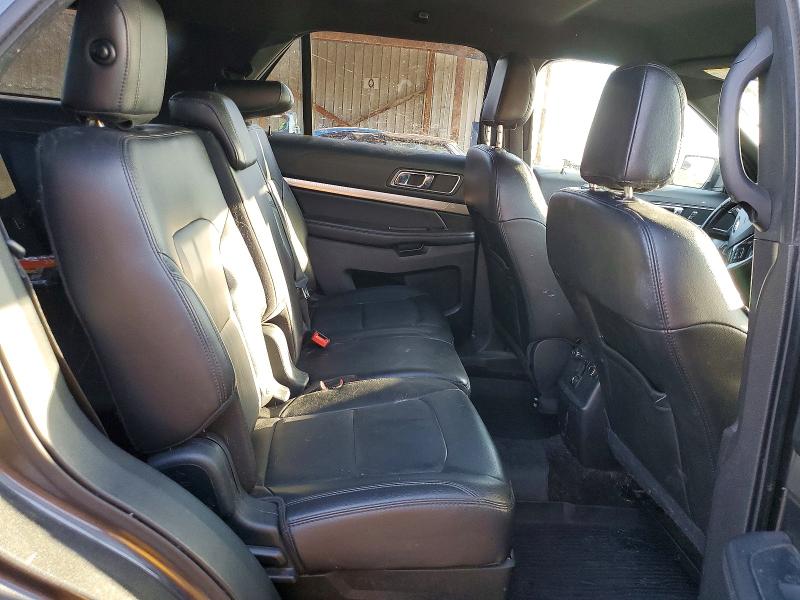 62132086 :رقم المزاد ، 1FM5K8D80JGB65372 vin ، 2018 Ford Explorer مزاد بيع