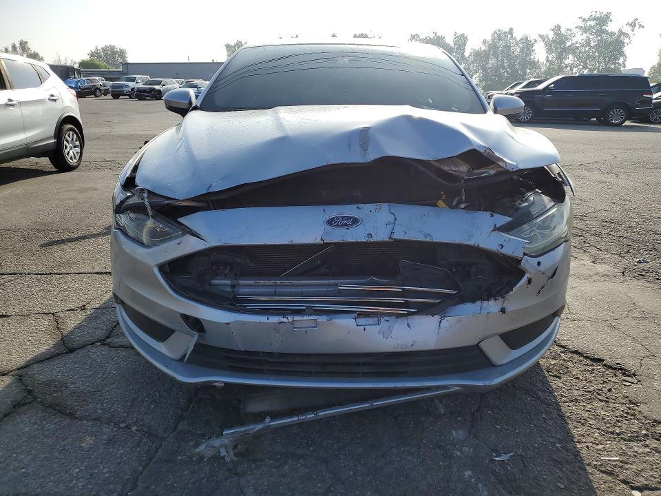 Продаж на аукціоні авто 2019 Ford Fusion, vin: 3FA6P0LU3KR235098, номер лоту: 63037086