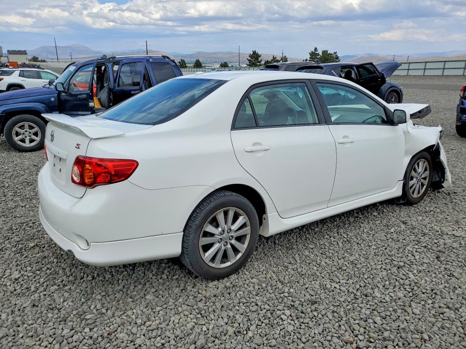 62097366 :رقم المزاد ، 1NXBU4EE4AZ283713 vin ، 2010 Toyota Corolla مزاد بيع